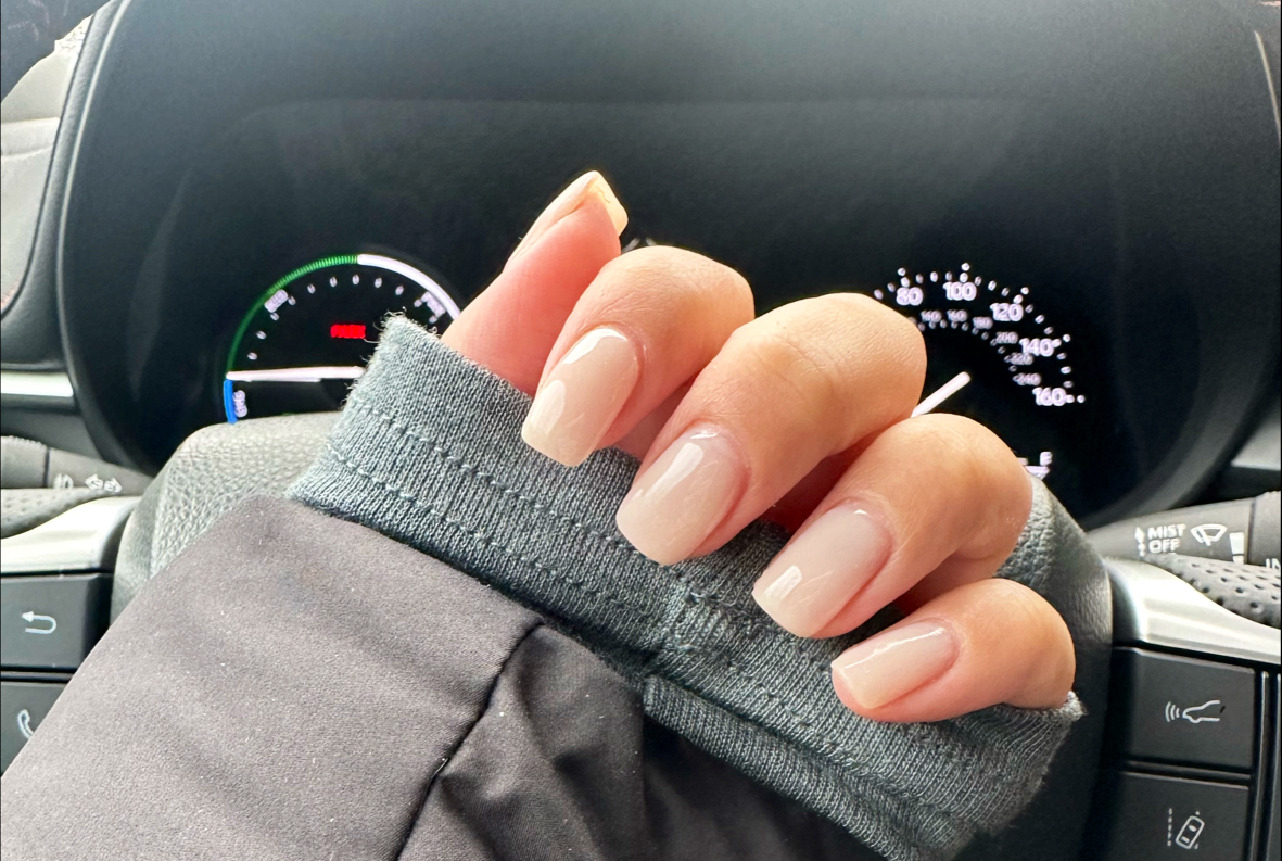 Bella Nail & Spa Inc logo
